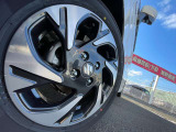 タイヤは、純正アルミホイールで、サイズは「165/55R15」となっております!