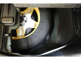スペアタイヤが装備されております!