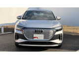 Q4スポーツバックe-tron  40 e-tron