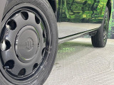【純正アルミホイール】外観にマッチした純正アルミホイールを装着しております。各種社外アルミホイールや、スタッドレスタイヤも取扱いしております。是非ご相談ください♪