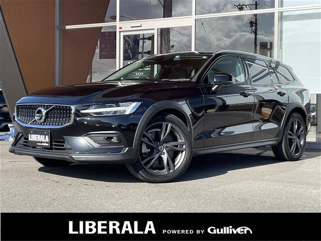 V60クロスカントリーB5 AWD プロ 4WD4WD 本革シート