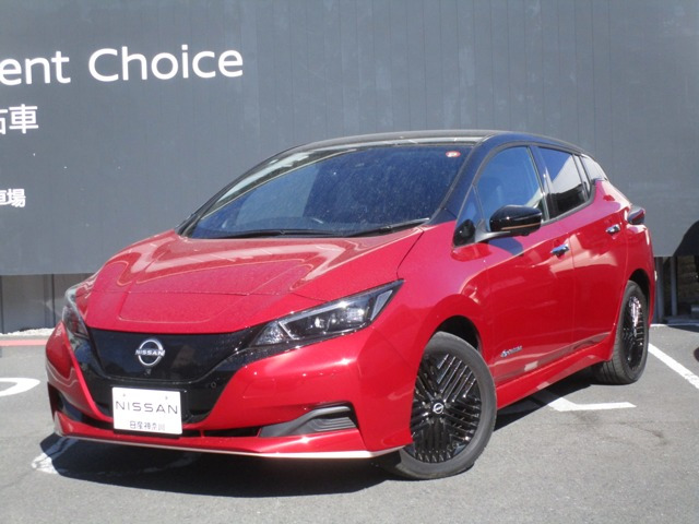 リーフ e+ X 90周年記念車 