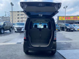 彦根インターからお車で3分とアクセス便利!近くには有名観光地の彦根城もありますので、観光と合わせてのご来店も良いですね♪活気溢れる自慢のスタッフがお客様のご来店をお待ちしております!