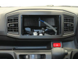 オーディオ取り付けスペースあります。 お好きなナビやオーディオを取り付け出来ます。
