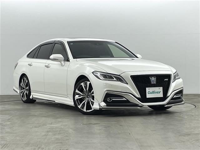 クラウン ハイブリッド 2.5 RS アドバンス 本革シート サンルーフ