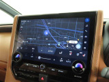 メーカー装着のディスプレイオーディオを装備しております。