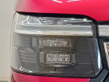 【LEDヘッドライト】が装備されています。より明るく!省電力!で夜間走行時や雨の日に明るく安全に前方を照らすことができます。対向車からも見えやすいので相手に接近を知らせることもできます♪