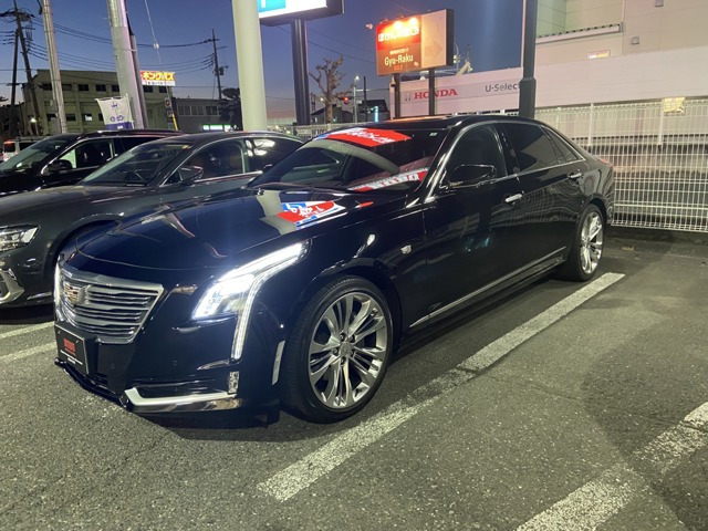 CT6プラチナム 4WD