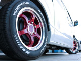 足元はアドバンレーシング17インチホイールとヨコハマパラダタイヤの組み合わせ♪♪