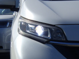 ★LEDヘッドライト搭載★ 白っぽく光る明るく省電力なLEDライト!先進的な白い輝きでフロントフェースを引き締めます☆