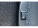 運転席/助手席シートヒーター付です。