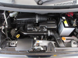 エンジンルームはクリーニング済なので、安心してお乗りいただけます。