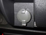 シガーソケット用の充電器が使用可能です!