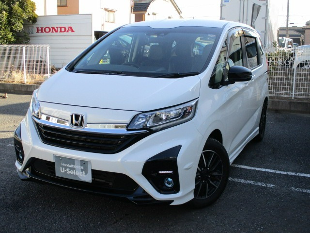 フリード1.5 ハイブリッド モデューロX