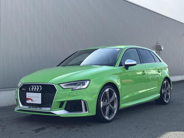 RS3スポーツバック2.5 4WD