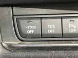 【アイ・ストップ(i-stop)】信号待ちや渋滞などで車両を停止させたとき、自動でエンジンを停止・再始動させて、燃費向上・排気ガスの低減・アイドリング騒音低下に貢献します!