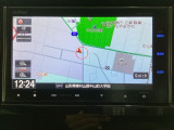 ナビゲーションはフルセグTV対応のGathers純正メモリーナビを搭載しています。Bluetoothオーディオ機能がありますので、スマートフォンなどの音楽も再生できます。