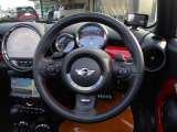 社外ナビ・フルセグ・Bluetooth・JCW17インチAW・OPスポーツモードスイッチ・革巻きH・パドルシフト・社外レーダー・プッシュスタート・走行55,069km