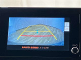 バックガイドモニターで、後方を確認しながら安心して駐車することができます。運転初心者も熟練者も必須の機能ですよ!