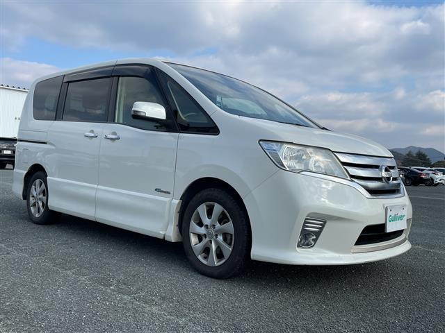 セレナ2.0 ハイウェイスター S-HYBRID Vセレクションワンオーナー 修復歴無し