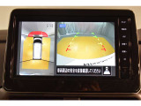 ★カーナビで見るバックモニターです!バックの際にはアラウンドビューモニターが付いているので車全体を見ることができるので簡単に駐車ができます