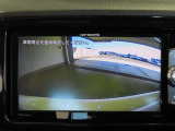 バックモニター付きです。