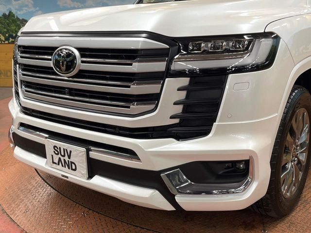 トヨタ ランドクルーザー300 3.5 ZX 4WD の中古車詳細 (2,752km