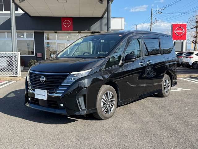 セレナ 1.4 e-POWER ハイウェイスターV 