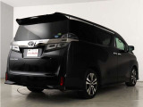 当店では、厳選された車両のみ展示しております。アルファード・ヴェルファイアに特化した専門店ならではの豊富な在庫の中から、お気に入りの一台をお探しください!