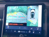 【パノラミックビューモニター】専用のカメラにより、上から見下ろしたような視点で360度クルマの周囲を確認することができます☆死角部分も確認しやすく、狭い場所での切り返しや駐車もスムーズに行えます。