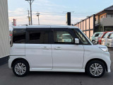 お車で来られる際は松茂吉野線です。電車でこられる際は最寄り駅は板野駅です。駅にはスタッフがお迎えに上がりますので是非見に来てください!