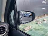 後側方車両検知警報機能付きドアミラー!(BSW)