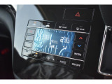 オートエアコンで温度を設定するだけで快適な車内環境を維持することができます!