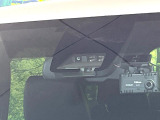 【トヨタセーフティセンス】走行中に前方の車両等を認識し、衝突しそうな時は警報とブレーキで衝突回避と被害軽減をアシスト。より安全にドライブをお楽しみいただけます。