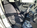 運転席シート廻りは使用感も少なく、良好な状態となっています。前オーナー様が丁寧に使っていたことがよくわかりますね。