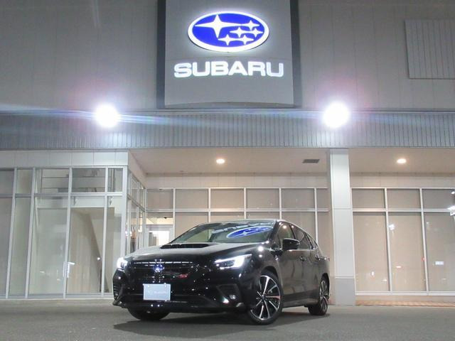 レヴォーグ 1.8 STI スポーツ 4WD 