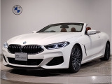 BMW 8シリーズ M850i xドライブ 4WD