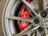 【ブレンボ製キャリパー】ハイパワー車両には強力なブレーキが必須!世界のスーパーカーにも採用されるイタリアの高級メーカー「ブレンボ」を装着!色鮮やかなキャリパーがスポーティな印象を引き立てます♪