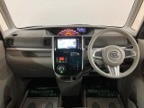 お手頃価格のタント☆ 純正メモリーナビ、社外ドライブレコーダー、運転席シートヒーター、社外14インチアルミホイール装備♪弊社整備工場での車検整備付で1年間走行距離無制限保証と安全安心の1台です!!