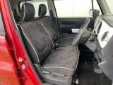 車を運転する際には運転席の存在は欠かせません。しっかりとチェックしたいポイントですね。