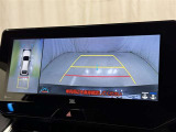 バックモニターも装備しております。バックギアに入れるとナビ画面に車の後方が映し出されます。これで後方確認も安心!