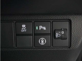 ◆障害物センサー◆車庫入れの時などに近くに障害物がある場合、障害物までの距離を音で知らせてくれます。