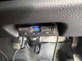 高速の出入りを楽にできるETC車載器付きです。