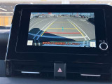 バックモニター付きですので、日常の駐車はもちろん、人や障害物のなど後方が映像で確認出来るので安心です!補助装置になりますので、目視でもご確認ください。