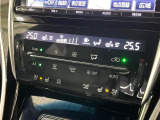 【シートベンチレーション】夏場は涼しい風でお尻や背中の熱やムレを防ぎ、冬はエアコンよりも早く温まってポカポカに!季節を問わず快適に過ごせます。