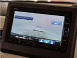 ◆バックカメラ◆リバースにするだけで映ります、後方の安全確認や、狭い駐車場での車庫入れ、雨の日や夜間など視界の悪い時に便利です!安全にバックする為には欠かせない装備です。