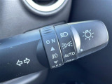 【 オートライト 】オートライトなのでライトの点け忘れを気にすることなく運転が出来ます♪//