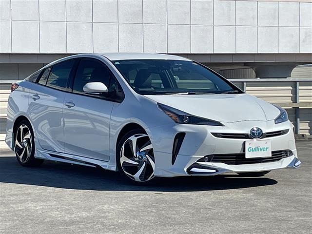 プリウス1.8 A ツーリングセレクション ブラックエディション修復歴無し