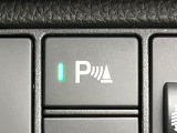 【クリアランスソナー】バンパーに付いたセンサーが障害物を検知!一定の距離に近づくとアラートで教えてくれます♪狭い駐車スペースや車庫入れ時も安心ですね☆