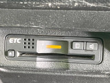 【ETC】高速道路の料金所をストレスなく通過!話題のスポットやサービスエリアに多い「スマートIC」利用時は必須のアイテムです。当店でセットアップを実施、ご納車当日からすぐにご利用いただけます!